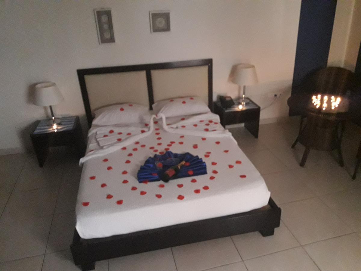 Hotel Moatize Екстер'єр фото